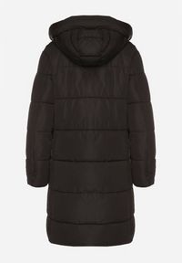 Born2be - Czarna Kurtka Pikowana z Kapturem i Suwakami po Bokach Lindrie. Okazja: na spacer, na co dzień. Typ kołnierza: kaptur. Kolor: czarny. Materiał: poliester, jeans, dzianina. Długość: długie. Styl: casual #5