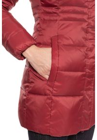 Wrangler - DAMSKA KURTKA ZIMOWA WRANGLER LONG PUFFER SYRAH RED W4105V5S6. Materiał: futro, puch. Sezon: zima #10