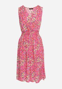 Born2be - Fuksjowa Wiskozowa Sukienka w Kwiaty z Kopertową Górą Nervila. Kolor: różowy. Materiał: wiskoza. Wzór: kwiaty. Typ sukienki: kopertowe #3