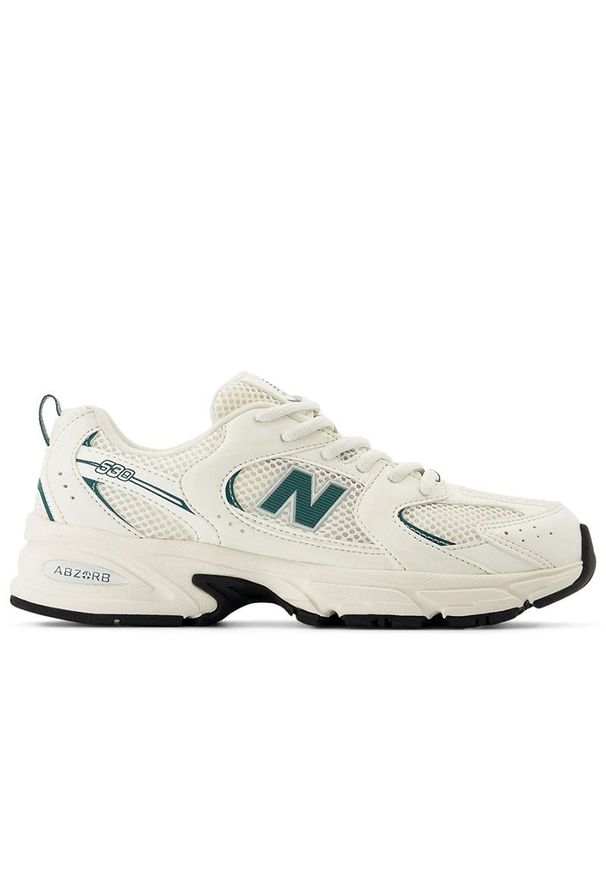 Buty dziecięce New Balance GR530CH - białe. Okazja: na co dzień. Kolor: biały. Materiał: syntetyk, materiał, guma. Szerokość cholewki: normalna