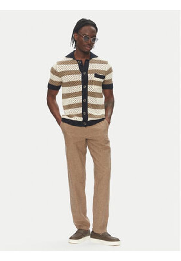 Lindbergh Kardigan 30-804112 Beżowy Relaxed Fit. Kolor: beżowy. Materiał: bawełna
