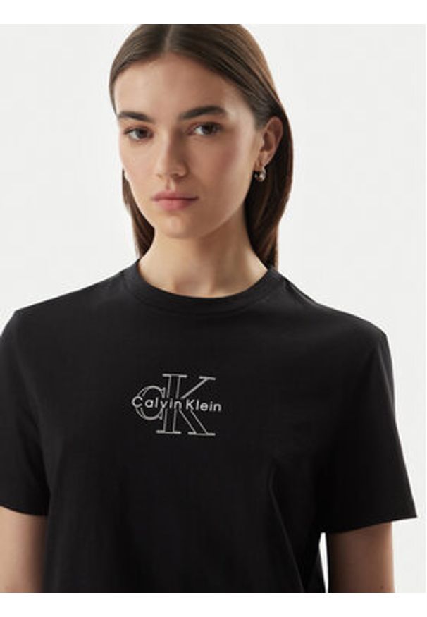 Calvin Klein Jeans T-Shirt LV047G831G Czarny Regular Fit. Kolor: czarny. Materiał: bawełna