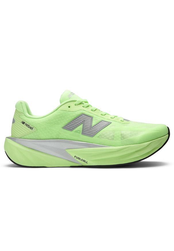 Buty męskie New Balance FuelCell Rebel v5 MFCXLZ5 – zielone. Kolor: zielony. Materiał: guma, materiał, syntetyk. Szerokość cholewki: normalna. Wzór: geometria. Sport: bieganie, fitness