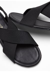 bonprix - Sandały. Zapięcie: pasek. Kolor: czarny. Sezon: lato #2