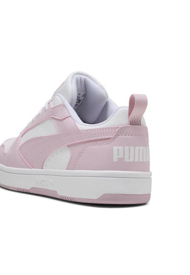 Puma - Sneakersy Rebound V6 Low PUMA White Rose Mauve Pink. Kolor: różowy, biały, wielokolorowy. Sport: turystyka piesza, koszykówka