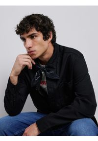 Reserved - Jeansowa koszula regular fit - czarny. Kolor: czarny. Materiał: jeans #1
