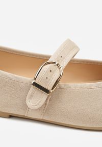 Renee - Ciemnobeżowe Balerinki Mary Jane z Klamrą Zaurg. Okazja: na co dzień. Zapięcie: klamry. Kolor: beżowy. Materiał: jeans. Styl: klasyczny, casual, elegancki #2