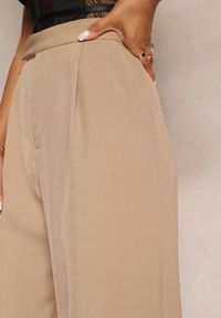 Renee - Ciemnobeżowe Szerokie Spodnie z Zapięciem na Haczyk Brutris. Okazja: na co dzień. Stan: podwyższony. Kolor: beżowy. Styl: elegancki, casual #4