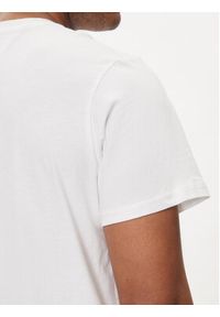 Tommy Jeans T-Shirt 85 Entry DM0DM18569 Biały Regular Fit. Kolor: biały. Materiał: bawełna