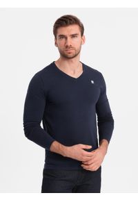 Ombre Clothing - Komplet męskich longsleeve'ów SLIM FIT z dekoltem typu V i logotypem 2-pak – mix granatowy/czarny V3 - Rozmiar: XL. Okazja: na co dzień. Kolor: niebieski. Materiał: elastan, bawełna. Długość rękawa: długi rękaw. Styl: casual