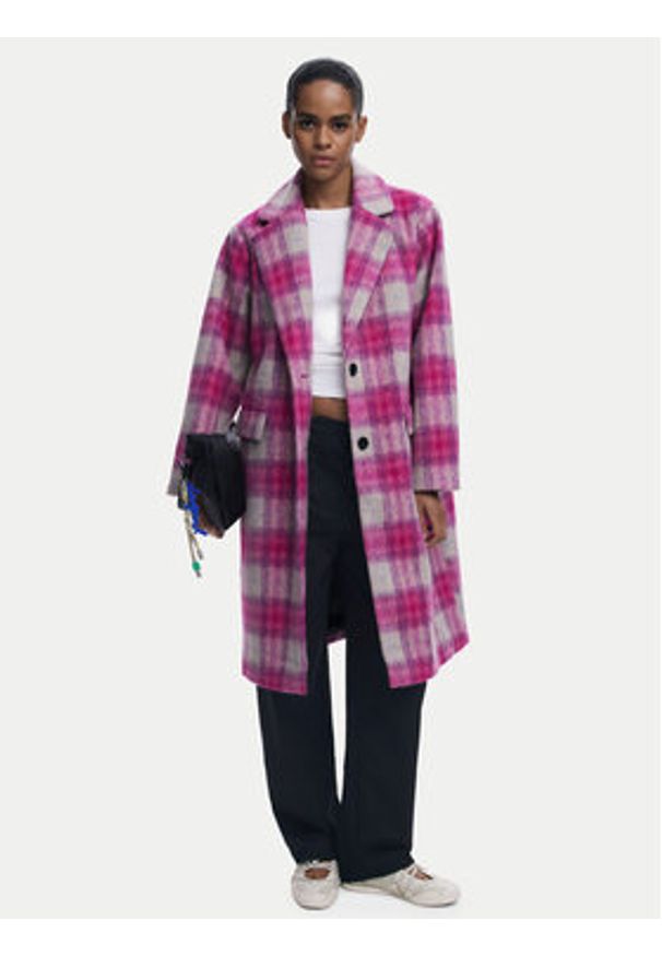 Desigual Płaszcz wełniany Pinkcheck 25WWEW15 Różowy Regular Fit. Kolor: różowy. Materiał: syntetyk