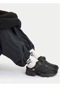 Reebok Klapki EO-INSTAPUMP FURY MULE 100230815 Czarny. Kolor: czarny. Materiał: materiał #4