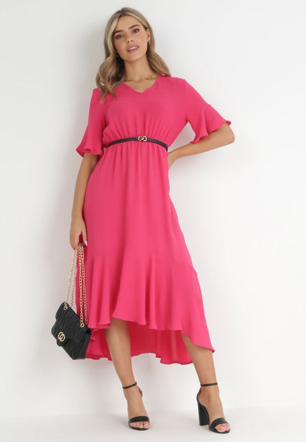 Born2be - Fuksjowa Sukienka Stamorus. Typ kołnierza: kołnierz z falbankami. Kolor: różowy. Długość rękawa: krótki rękaw. Wzór: aplikacja. Styl: klasyczny. Długość: midi