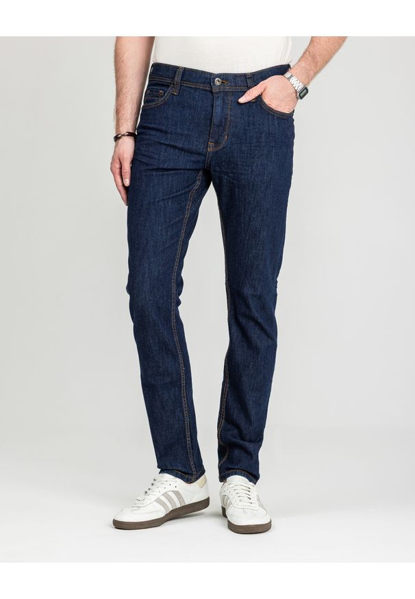 Męskie Spodnie Jeansowe Mustang Style Vegas Slim Denim Blue 1018015 5000 901