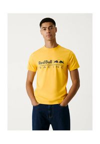 Pepe Jeans T-Shirt Red Bull Racing Logo Print 2025 Żółty Regular Fit. Kolor: żółty. Materiał: bawełna. Wzór: nadruk