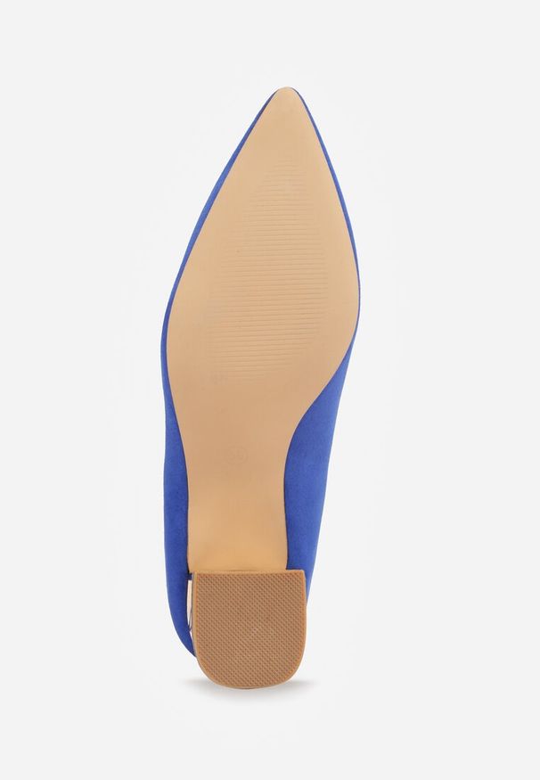 Renee - Niebieskie Czółenka Vices na Słupku z Metalicznym Detalem i Wkładką ze Skóry Arvisin. Okazja: na co dzień, na imprezę. Kolor: niebieski. Materiał: skóra. Wzór: aplikacja. Obcas: na słupku. Styl: casual, elegancki, klasyczny