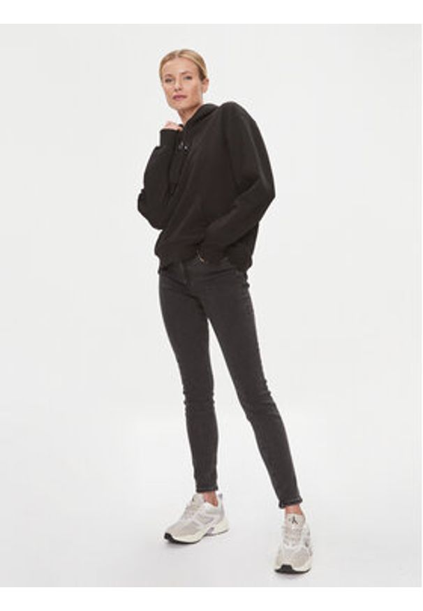 Calvin Klein Jeans Bluza J20J222539 Czarny Oversize. Kolor: czarny. Materiał: bawełna