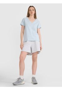 4f - 4F T-shirt oversize gładki damski - niebieski XXL. Okazja: na co dzień. Typ kołnierza: dekolt w serek. Kolor: niebieski. Materiał: bawełna, jersey, dzianina, tkanina. Długość rękawa: krótki rękaw. Długość: krótkie. Wzór: gładki. Styl: sportowy, klasyczny, casual