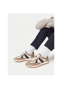 Sneakersy Guess Jeans. Kolor: beżowy #1