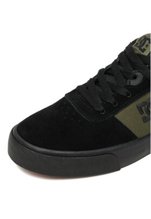 DC Shoes Tenisówki CEO-AW257501 Czarny. Kolor: czarny. Materiał: skóra, zamsz