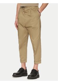 AMI PARIS Spodnie materiałowe HTR121.CO0103 Khaki Oversize. Kolor: brązowy. Materiał: bawełna