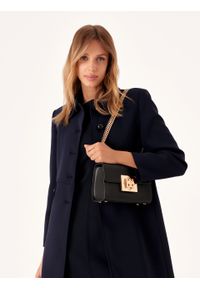 Kazar - Mała wizytowa torebka z zapięciem. Kolor: czarny. Materiał: skórzane. Styl: wizytowy. Rodzaj torebki: na ramię #5