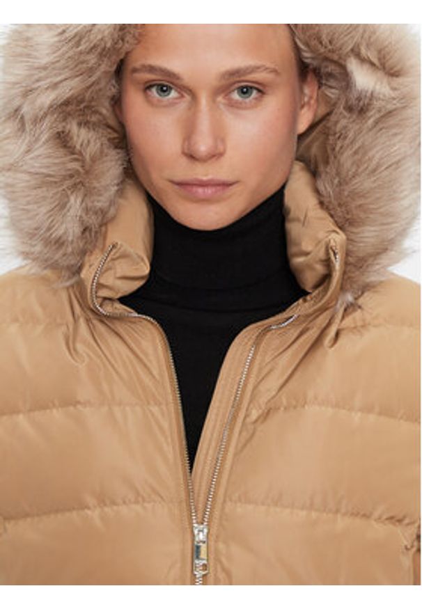 TOMMY HILFIGER - Tommy Hilfiger Kurtka puchowa WW0WW43600 Beżowy Regular Fit. Kolor: beżowy. Materiał: syntetyk