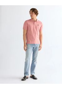 Wrangler - MESKA KOSZULKA WRANGLER POLO SHIRT DUSTY ROSE 112378002. Typ kołnierza: polo #6