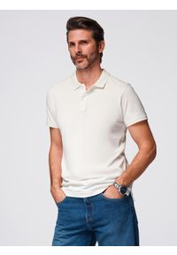 Ombre Clothing - Polo koszulka z bawełnianej dzianiny pique – ecru V7 - Rozmiar: L. Okazja: na co dzień. Typ kołnierza: polo. Materiał: bawełna, dzianina. Długość rękawa: krótki rękaw. Długość: krótkie. Wzór: haft. Styl: elegancki, casual