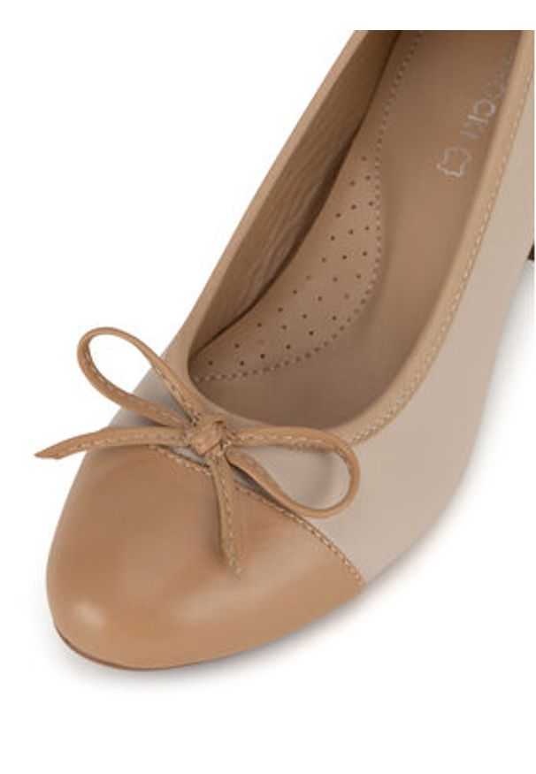 Lasocki Czółenka WYL4060-3Z Beżowy. Kolor: beżowy. Materiał: skóra