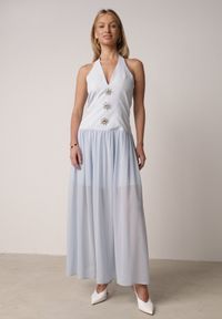 Born2be - Niebieska Sukienka z Wiązanym Dekoltem Typu Halter i Biżuteryjnymi Guzikami Raena. Okazja: na co dzień. Typ kołnierza: dekolt halter. Kolor: niebieski. Typ sukienki: proste. Styl: casual. Długość: midi #2