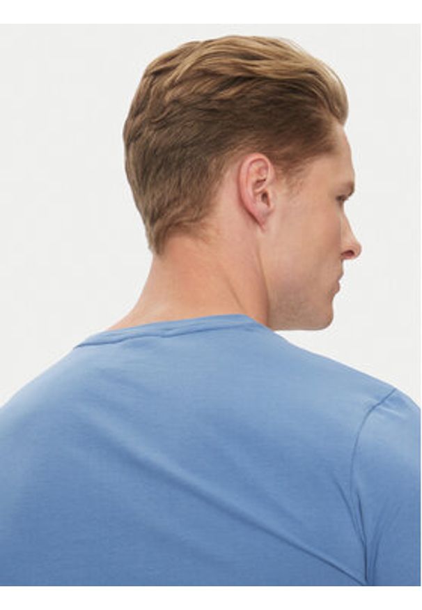 Calvin Klein T-Shirt K10K112724 Niebieski Slim Fit. Kolor: niebieski. Materiał: bawełna