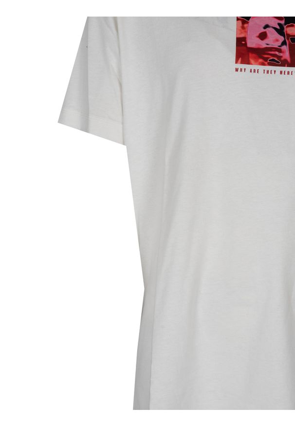 Diesel T-Shirt "Just" | A06605-0BEAF | Mężczyzna | Biały. Kolor: biały. Materiał: bawełna. Długość: długie. Wzór: nadruk, jednolity. Sezon: lato. Styl: elegancki
