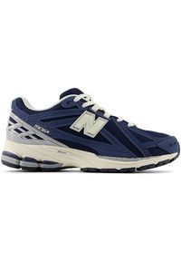 Buty unisex New Balance M1906REI – granatowe. Kolor: niebieski. Materiał: guma, skóra, syntetyk, materiał. Szerokość cholewki: normalna. Sport: turystyka piesza