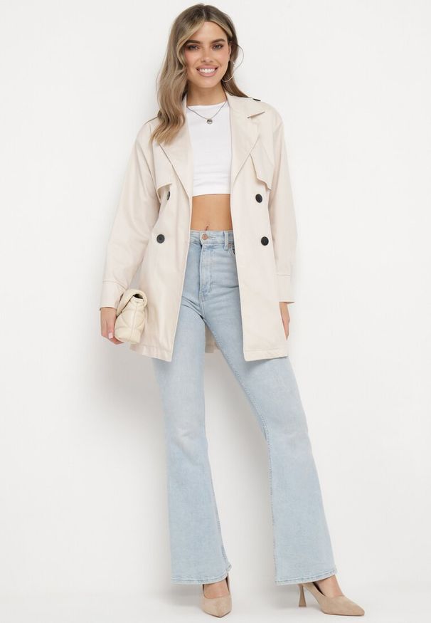 Born2be - Beżowy Płaszcz Trencz z Wiązanym Paskiem Zelamoon. Okazja: na co dzień. Kolor: beżowy. Styl: klasyczny, casual