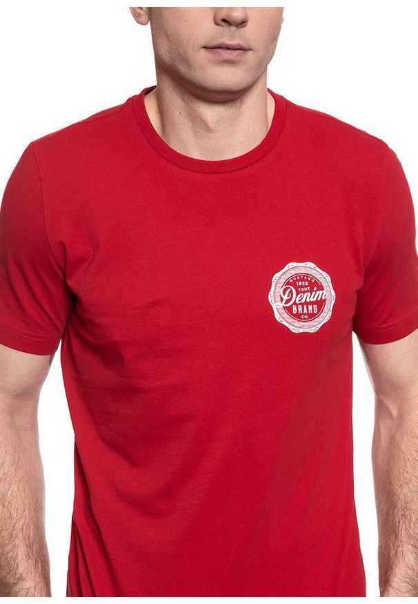 Mustang - MĘSKI T-SHIRT MUSTANG ALEX C PRINT 1009037 7202. Wzór: nadruk