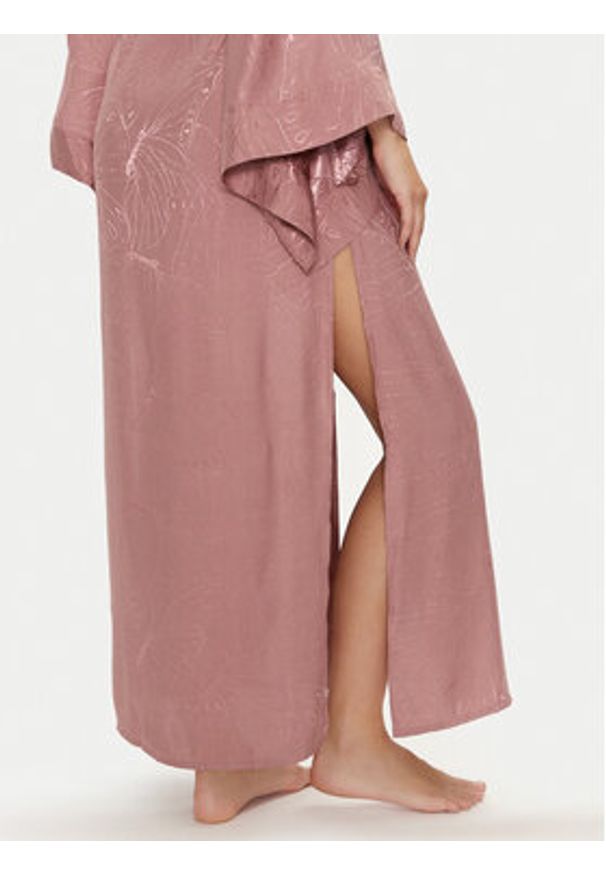 Hunkemöller Szlafrok 300602 Różowy. Kolor: różowy. Materiał: wiskoza