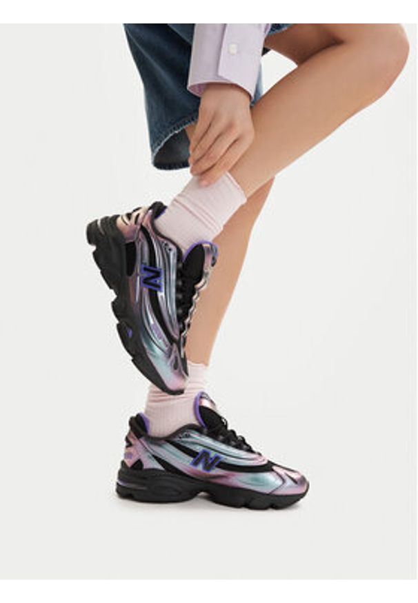 New Balance Sneakersy U10004WR W Czarny. Kolor: czarny. Materiał: skóra