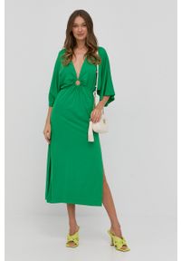 Nissa sukienka kolor zielony midi rozkloszowana. Kolor: zielony. Materiał: dzianina. Długość rękawa: krótki rękaw. Typ sukienki: rozkloszowane. Długość: midi