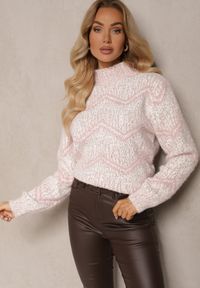 Renee - Jasnoróżowy Wzorzysty Golf z Wełną o Klasycznym Prostym Kroju Mirika. Typ kołnierza: golf. Kolor: różowy. Materiał: wełna. Sezon: zima. Styl: klasyczny #4