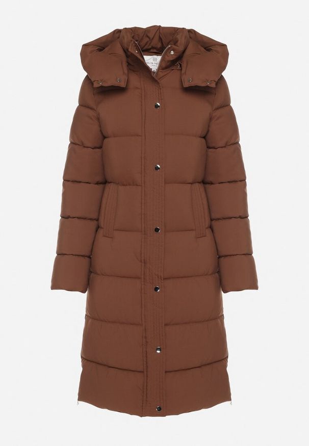 Born2be - Brązowa Pikowana Kurtka z Odpinanym Kapturem Ozdobiona Suwakami Zairens. Okazja: na spacer, na co dzień. Kolor: brązowy. Materiał: dzianina, jeans. Wzór: aplikacja. Styl: casual