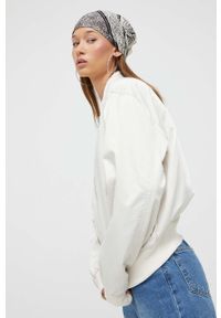 Hollister Co. kurtka bomber damski kolor beżowy przejściowa. Kolor: beżowy. Materiał: poliester #5