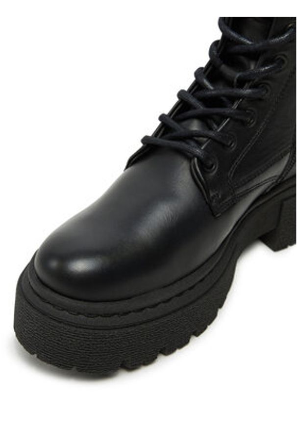 G-Star RAW - G-Star Raw Trzewiki Kafey Pfm Boot High W D26647 Czarny. Kolor: czarny. Materiał: skóra