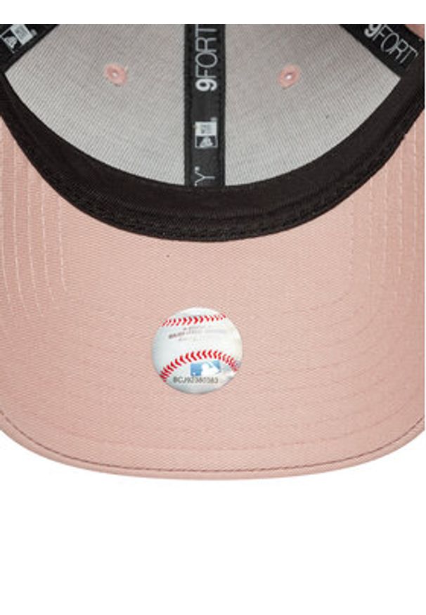 New Era Czapka z daszkiem New York Yankees Metallic 9FORTY 60667375 Różowy. Kolor: różowy. Materiał: materiał, bawełna