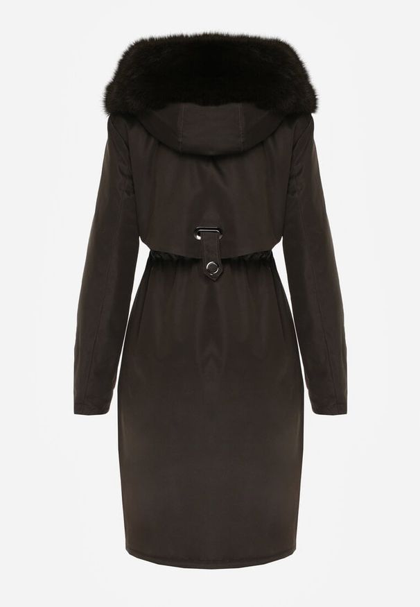 Born2be - Zielona Kurtka za Kolano ze Ściągaczem i Kapturem z Futerkiem Adoresa. Okazja: na co dzień. Kolor: zielony. Materiał: futro. Styl: casual