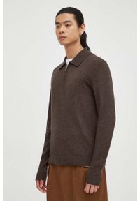 TIGER OF SWEDEN - Tiger Of Sweden sweter wełniany męski kolor brązowy lekki. Kolor: brązowy. Materiał: wełna. Długość rękawa: długi rękaw. Długość: krótkie #3