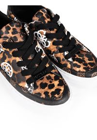 Guess Sneakersy "Lusey" | FL8LUS FAL12 | Lusey | Kobieta | Czarny. Kolor: czarny. Materiał: skóra ekologiczna. Wzór: aplikacja #3