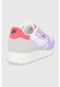 Fila Buty Retroque kolor różowy na platformie. Nosek buta: okrągły. Zapięcie: sznurówki. Kolor: fioletowy. Materiał: guma. Obcas: na platformie