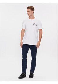 Calvin Klein Jeans T-Shirt J30J324026 Biały Regular Fit. Kolor: biały. Materiał: bawełna #5