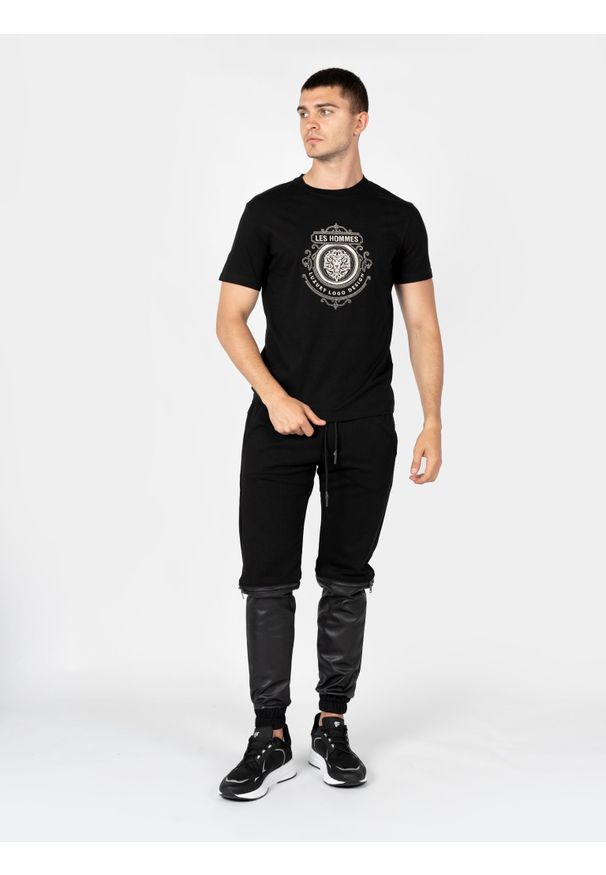 Les Hommes T-Shirt "Luxury Logo" | LBT1027700E | Mężczyzna | Czarny. Okazja: na co dzień. Kolor: czarny. Materiał: elastan, bawełna. Styl: casual